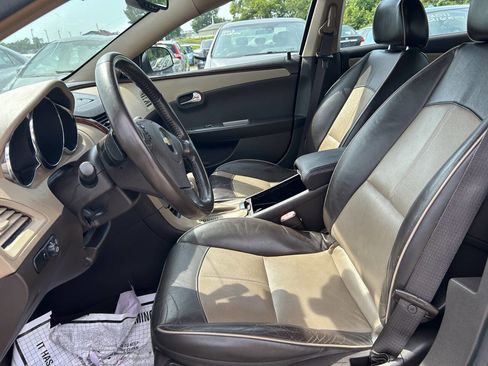 Used 2009 Chevrolet Malibu LTZ image 8