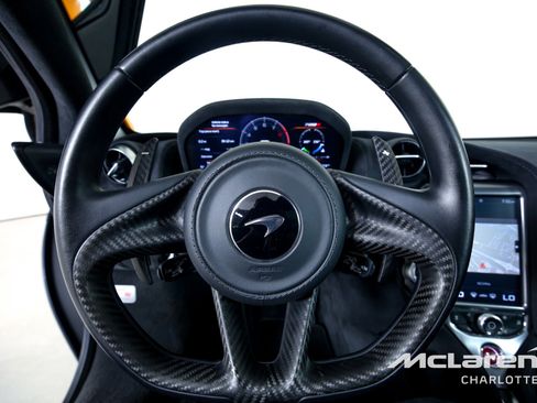 Used 2019 McLaren 720S image 14