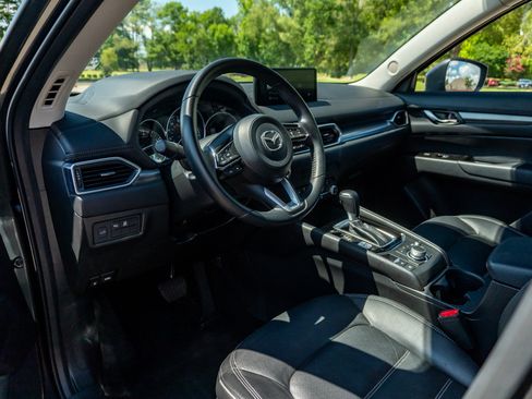 Used 2025 MAZDA CX-5 AWD 2.5 S w/ Preferred Package image 12