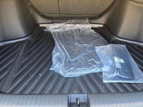 Used 2025 Honda Accord EX-L image 6