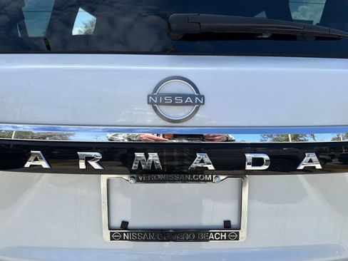 Used 2023 Nissan Armada Platinum w/ Captain's Chairs Package image 10