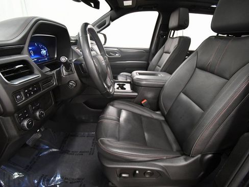 Used 2023 Chevrolet Suburban RST image 14