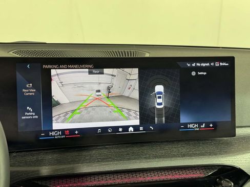 Used 2025 BMW 330i xDrive 330i xDrive w/ Premium Package image 26