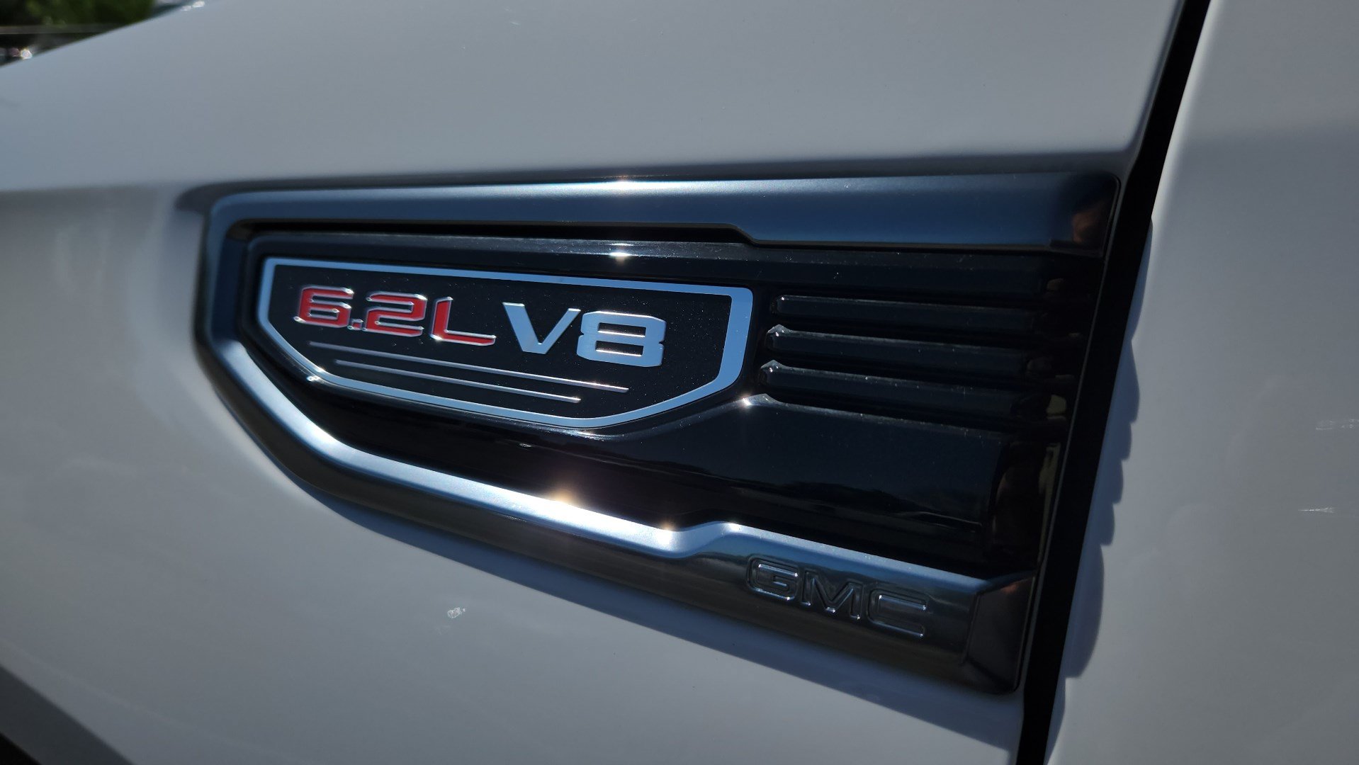Used 2025 GMC Sierra 1500 AT4 AWD/4WD image 15