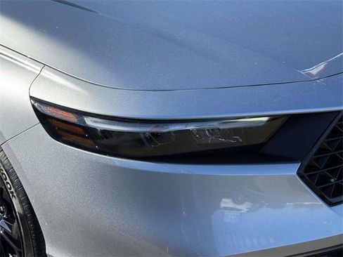 New 2025 Honda Accord SE image 7