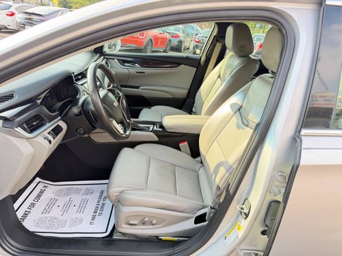 Used 2016 Cadillac XTS Luxury FWD image 12