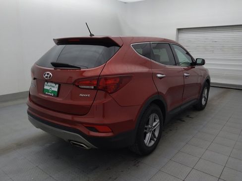 Used 2018 Hyundai Santa Fe Sport image 9