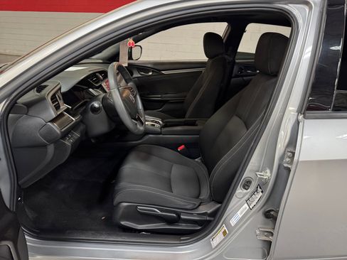 Used 2019 Honda Civic EX image 14