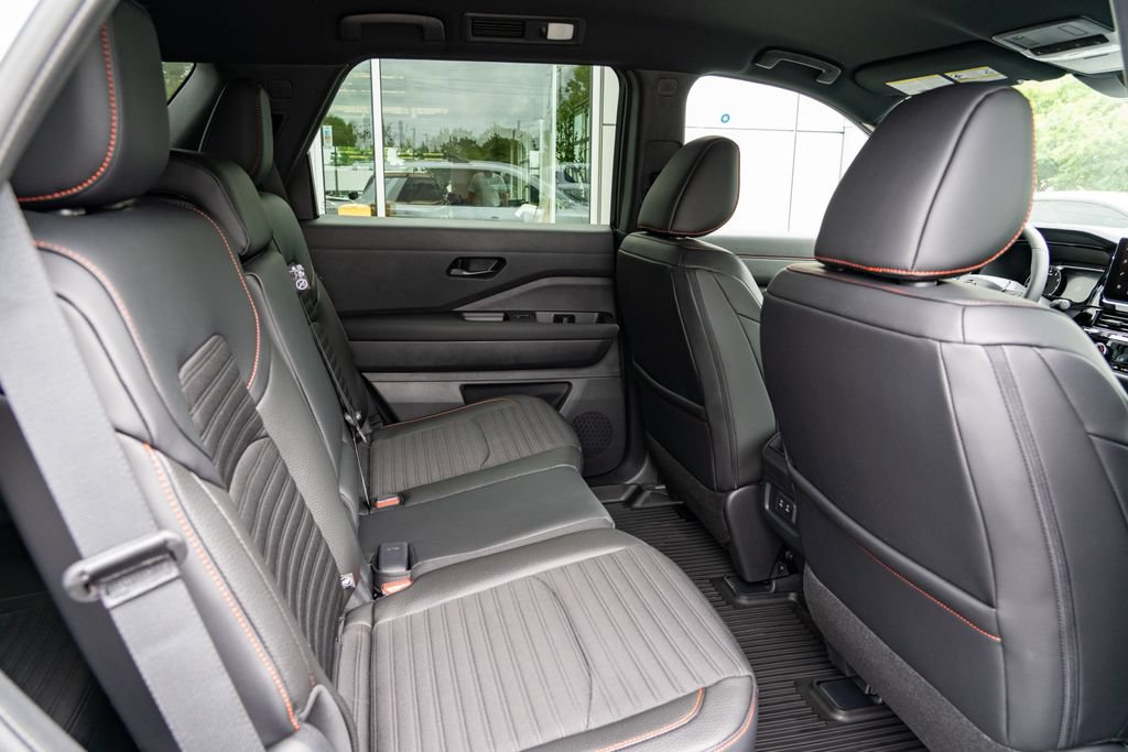 New 2026 Nissan Pathfinder Rock Creek AWD/4WD image 25