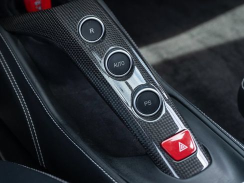 Used 2017 Ferrari 488 GTB RWD image 51