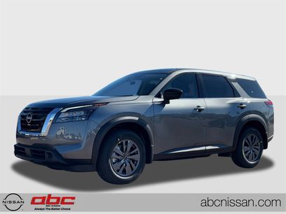 New 2025 Nissan Pathfinder S