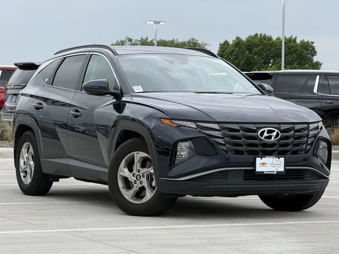 Used 2023 Hyundai Tucson SEL image 2