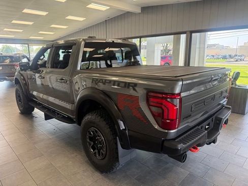 Used 2025 Ford F150 Raptor w/ Equipment Group 803A Raptor R AWD/4WD image 4