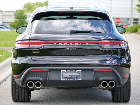 Certified 2026 Porsche Macan AWD/4WD image 10
