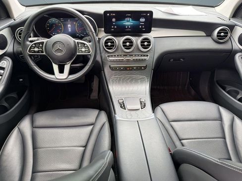 Used 2022 Mercedes-Benz GLC 300 4MATIC image 27