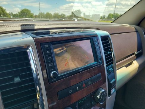 Used 2012 RAM 1500 Laramie RWD image 23