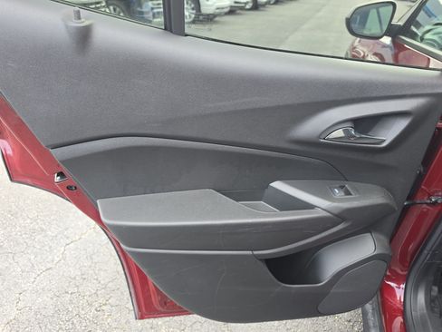 Used 2024 Chevrolet Trax LS FWD image 12