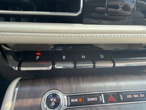 Used 2020 Lincoln Aviator Reserve w/ Equipment Group 201A AWD/4WD image 34