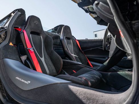 New 2026 McLaren 750S Spider image 24
