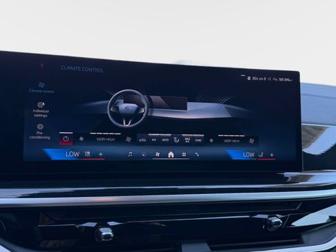 Used 2024 BMW X6 M60i image 47