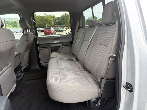 Used 2015 Ford F150 XLT w/ Equipment Group 302A Luxury AWD/4WD image 13