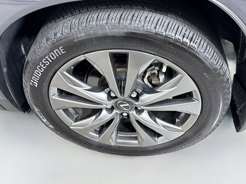 Used 2023 Lexus UX 250h F Sport image 30