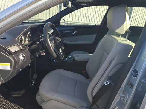 Used 2013 Mercedes-Benz E 350 4MATIC Wagon image 5