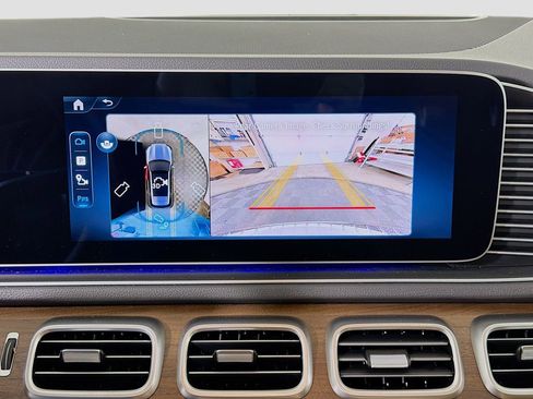 New 2026 Mercedes-Benz GLE 350 4MATIC image 18