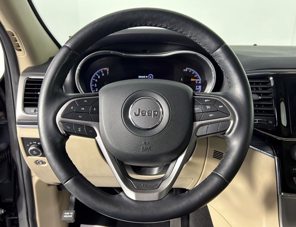 Used 2021 Jeep Grand Cherokee Limited AWD/4WD image 27