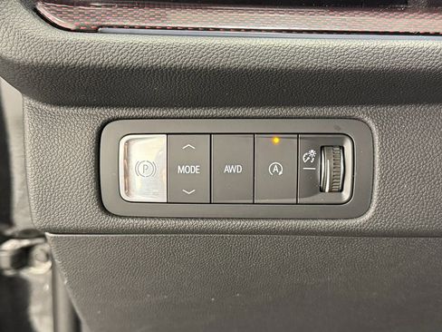 Used 2024 Chevrolet Traverse RS w/ LPO, Floor Liner Package image 28