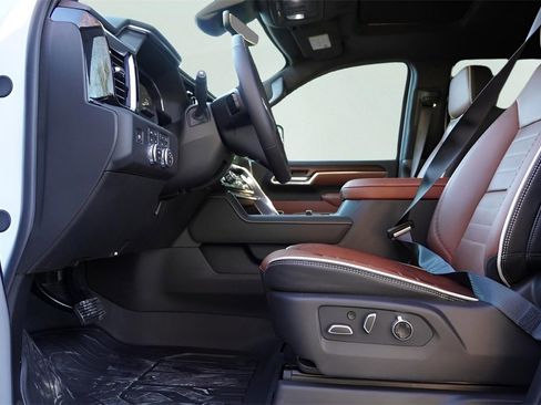 New 2026 GMC Sierra 2500 Denali Ultimate w/ Max Trailering Package image 29