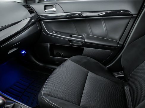 Used 2015 Mitsubishi Lancer Evolution GSR image 32