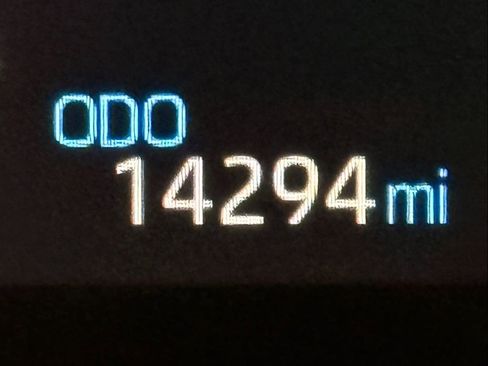 Used 2023 Toyota RAV4 XLE w/ Convenience Package image 3