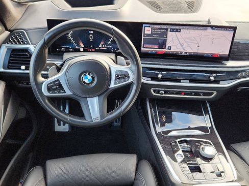 Certified 2024 BMW X7 xDrive40i w/ Executive Package image 11