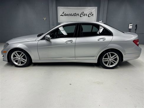 Used 2012 Mercedes-Benz C 300 4MATIC Sedan image 5