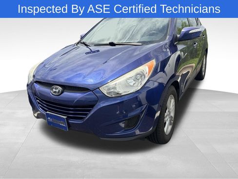 Used 2012 Hyundai Tucson GLS FWD image 2