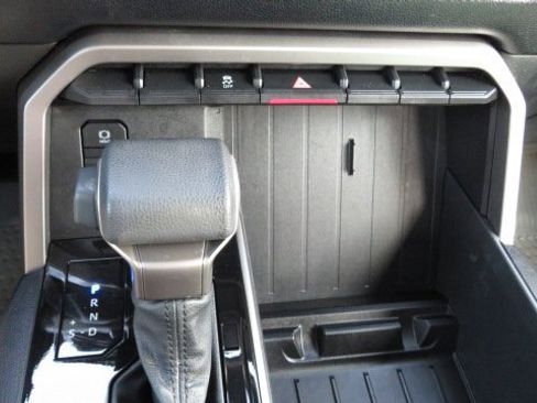 Used 2022 Toyota Tundra SR5 image 18