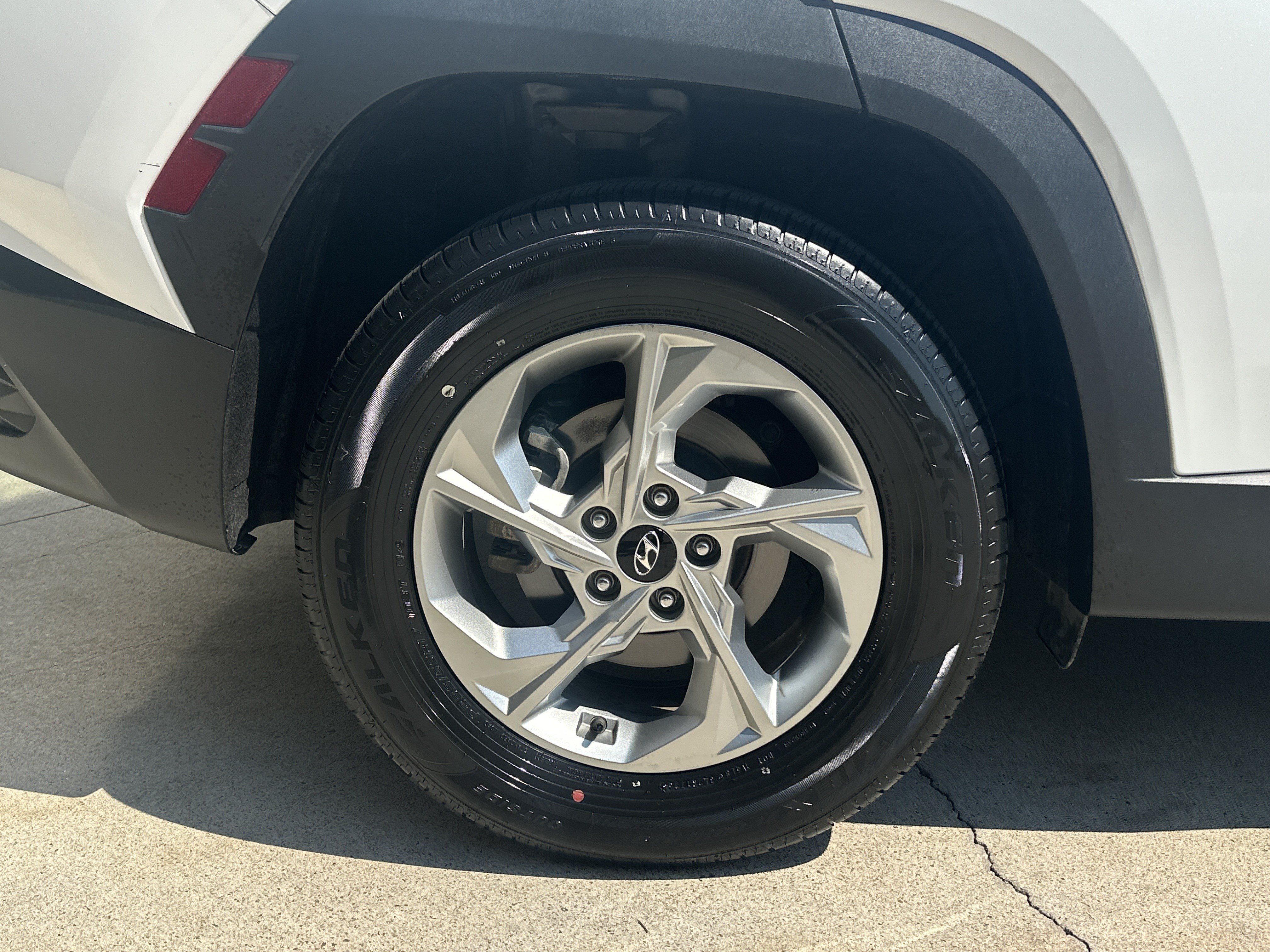 Used 2024 Hyundai Tucson SEL AWD/4WD image 35