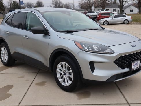 Used 2022 Ford Escape SE w/ Convenience Package image 3