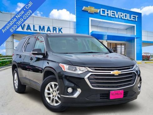 Certified 2020 Chevrolet Traverse LT FWD image 1