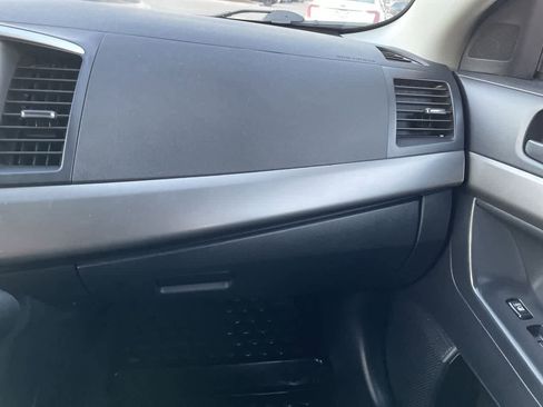 Used 2014 Mitsubishi Lancer SE image 16