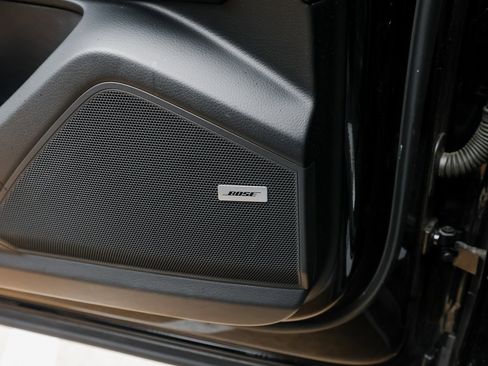 Certified 2024 Porsche Cayenne image 22