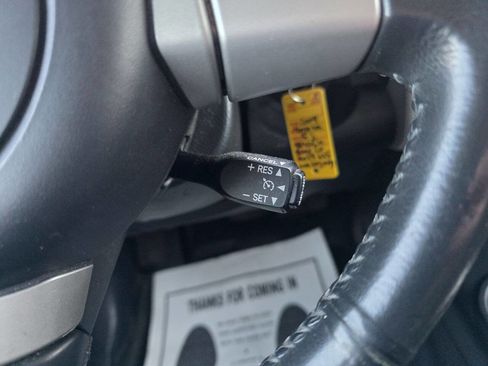 Used 2009 Toyota FJ Cruiser Base 4x4 4dr SUV 5A image 47