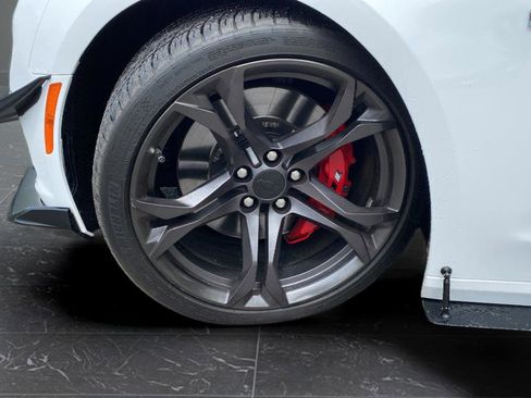 Used 2019 Chevrolet Camaro SS RWD image 36