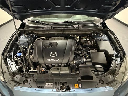 Used 2015 MAZDA MAZDA3 i Touring image 15