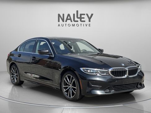 Used 2020 BMW 330i Sedan w/ Convenience Package image 4