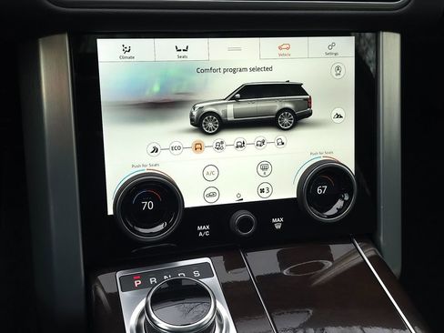 Used 2020 Land Rover Range Rover image 42