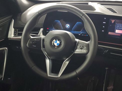 Certified 2025 BMW X1 xDrive28i w/ Technology Package image 12