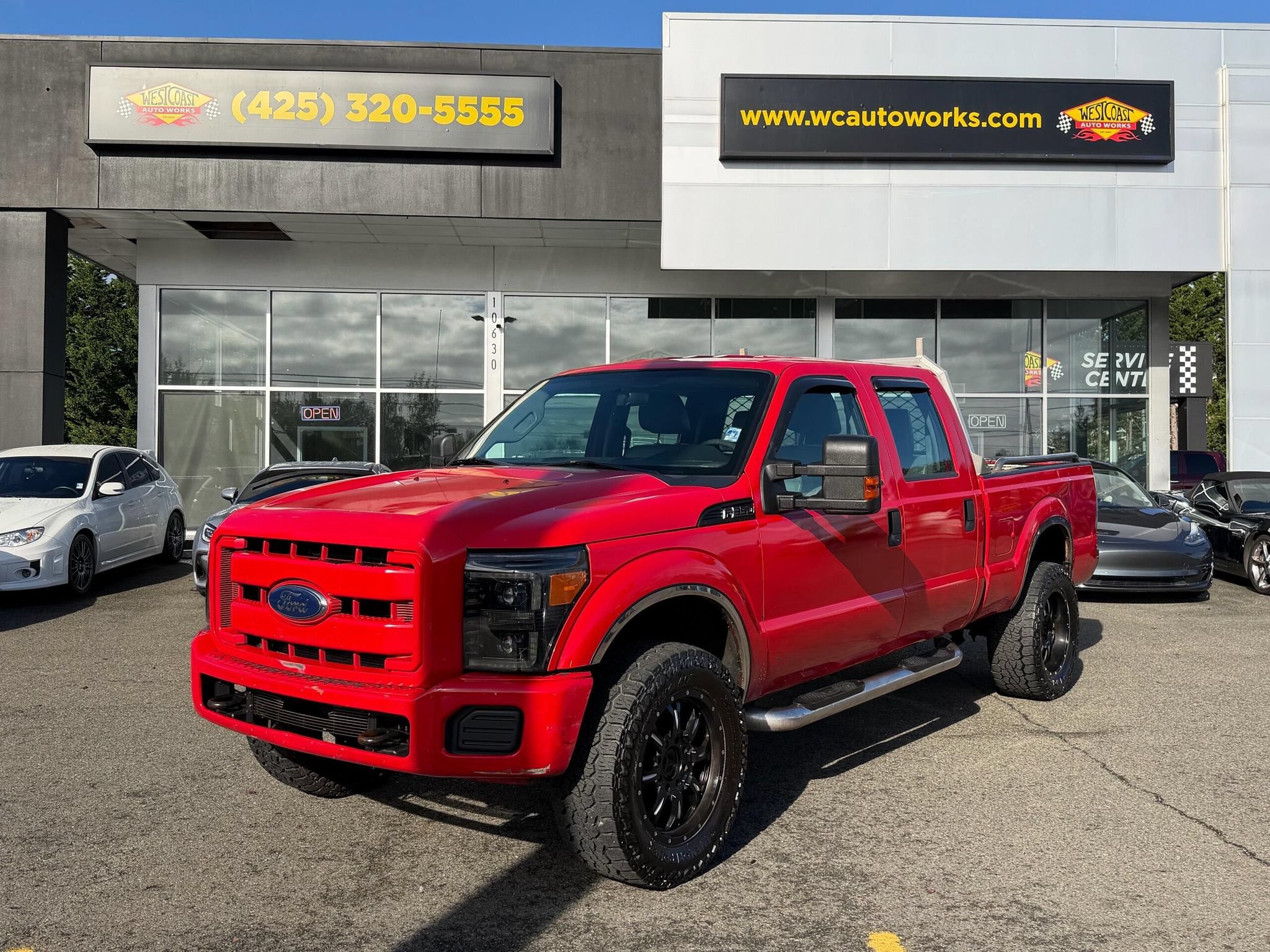 Used 2012 Ford F350 XL w/ Heavy Service Suspension Pkg AWD/4WD image 2