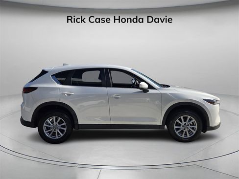 Used 2023 MAZDA CX-5 AWD 2.5 S image 3
